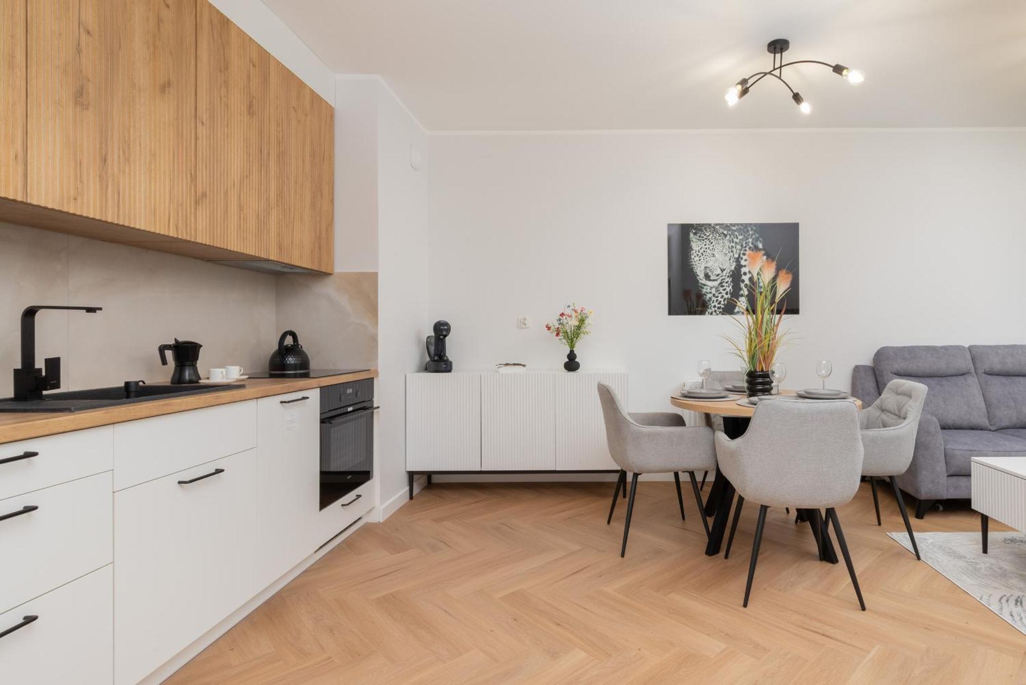 Nowa Letnica Comfortable Apartments With Balcony & Parking Gdansk By Noclegi Renters 外观 照片
